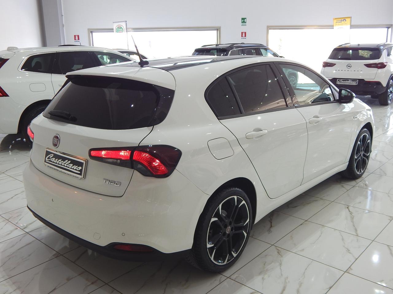 Fiat Tipo 1.6 mjt S-Design S&S 5 P. CARPLAY-PARK-RADAR-KAMERA