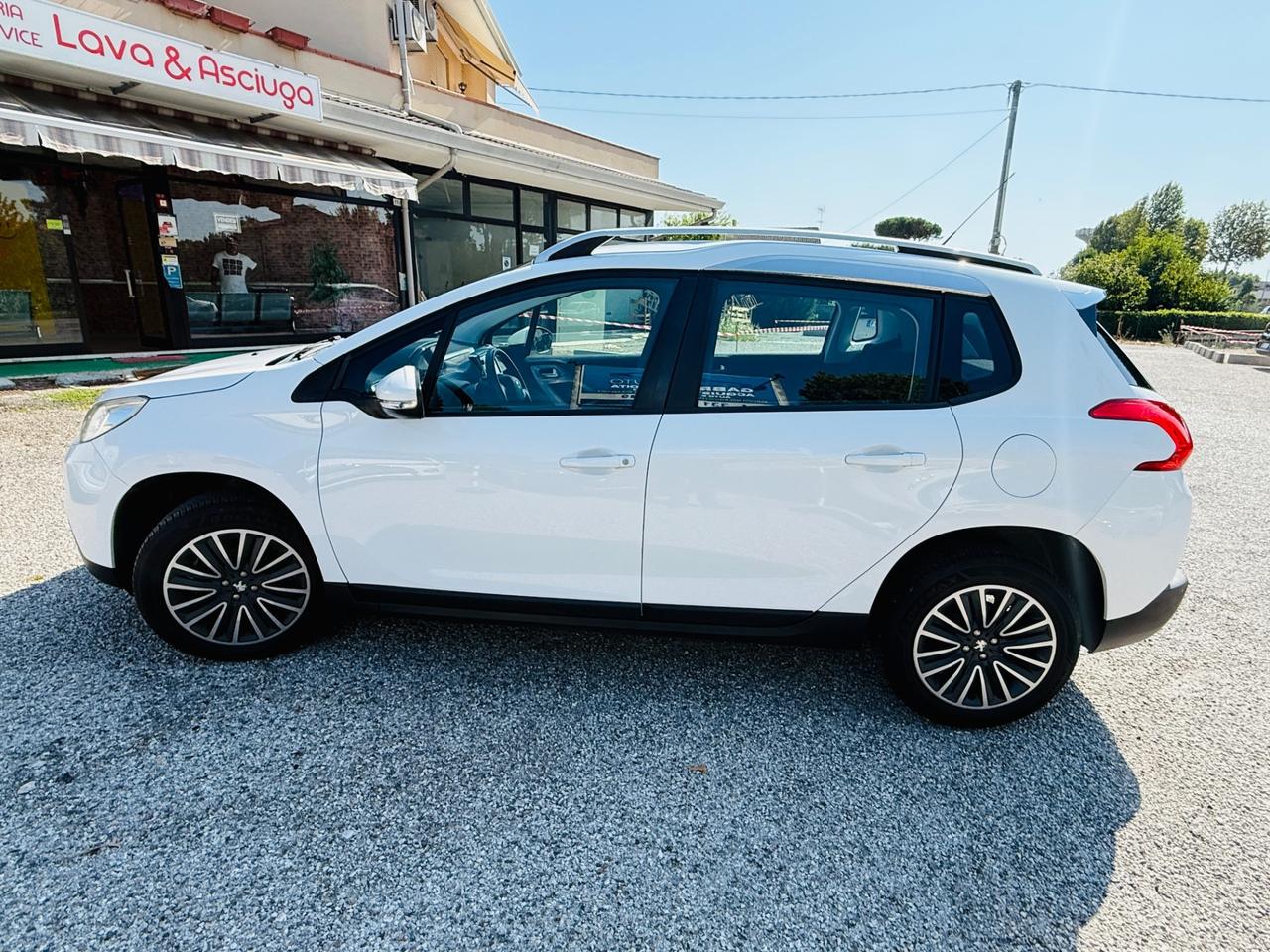 Peugeot 2008 1.2 82cv Active Ok Neopatentati
