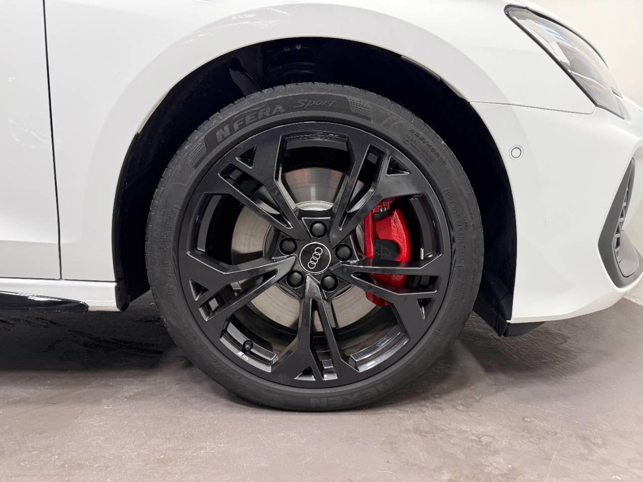 AUDI A3 SPORTBACK 45 TFSIe S-TRONIC S LINE EDITION