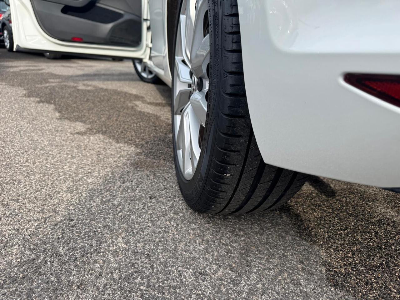 Volkswagen Golf 7 1.6 TDI 110CV DSG 5P HIGHLINE BMT 2016