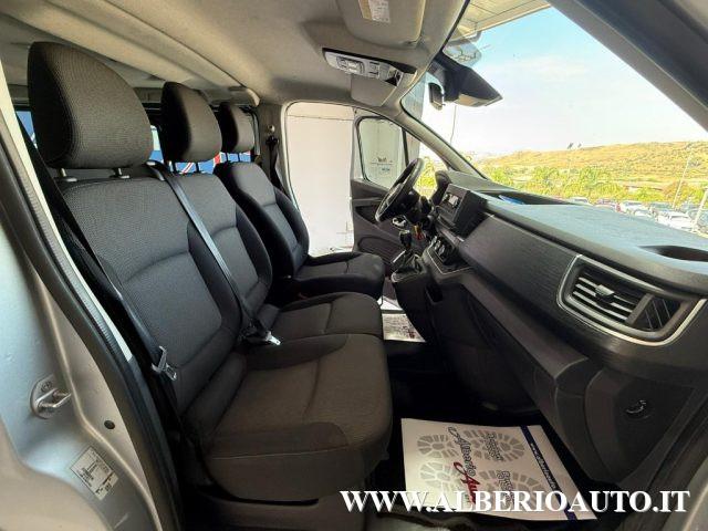 NISSAN NV300 2.0 dCi 150CV PL-TN Bus PASSOLUNGO 9 POSTI + IVA