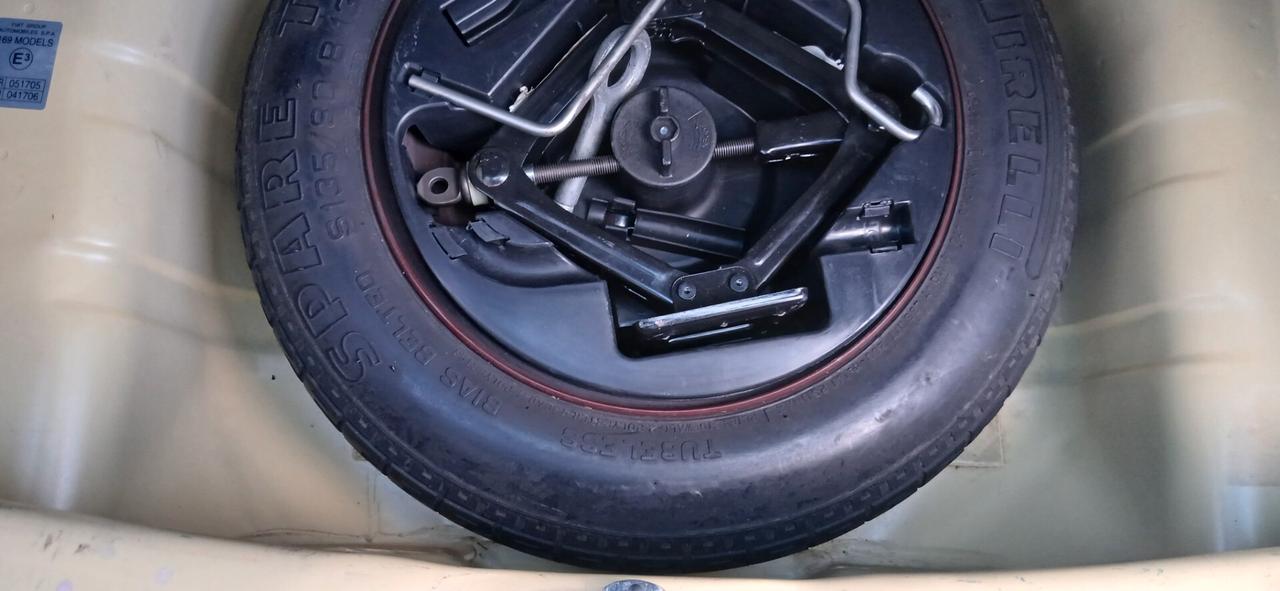 FIAT PANDA 1.2 EMOTION PARI AL NUOVO