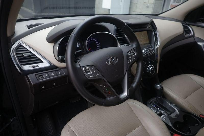 Hyundai Santa Fe Hyundai Santa Fe 2.2 CRDi 4WD A/T 197 cv Style Unicoproprietario