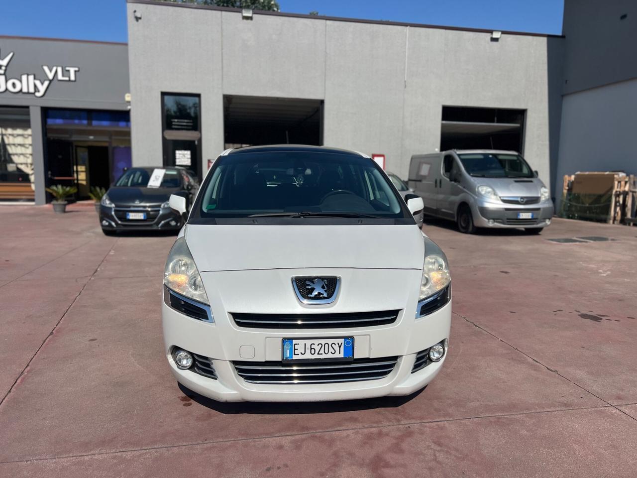 Peugeot 5008 1.6 e-HDi 112CV Stop&Start cambio robotizzato Active
