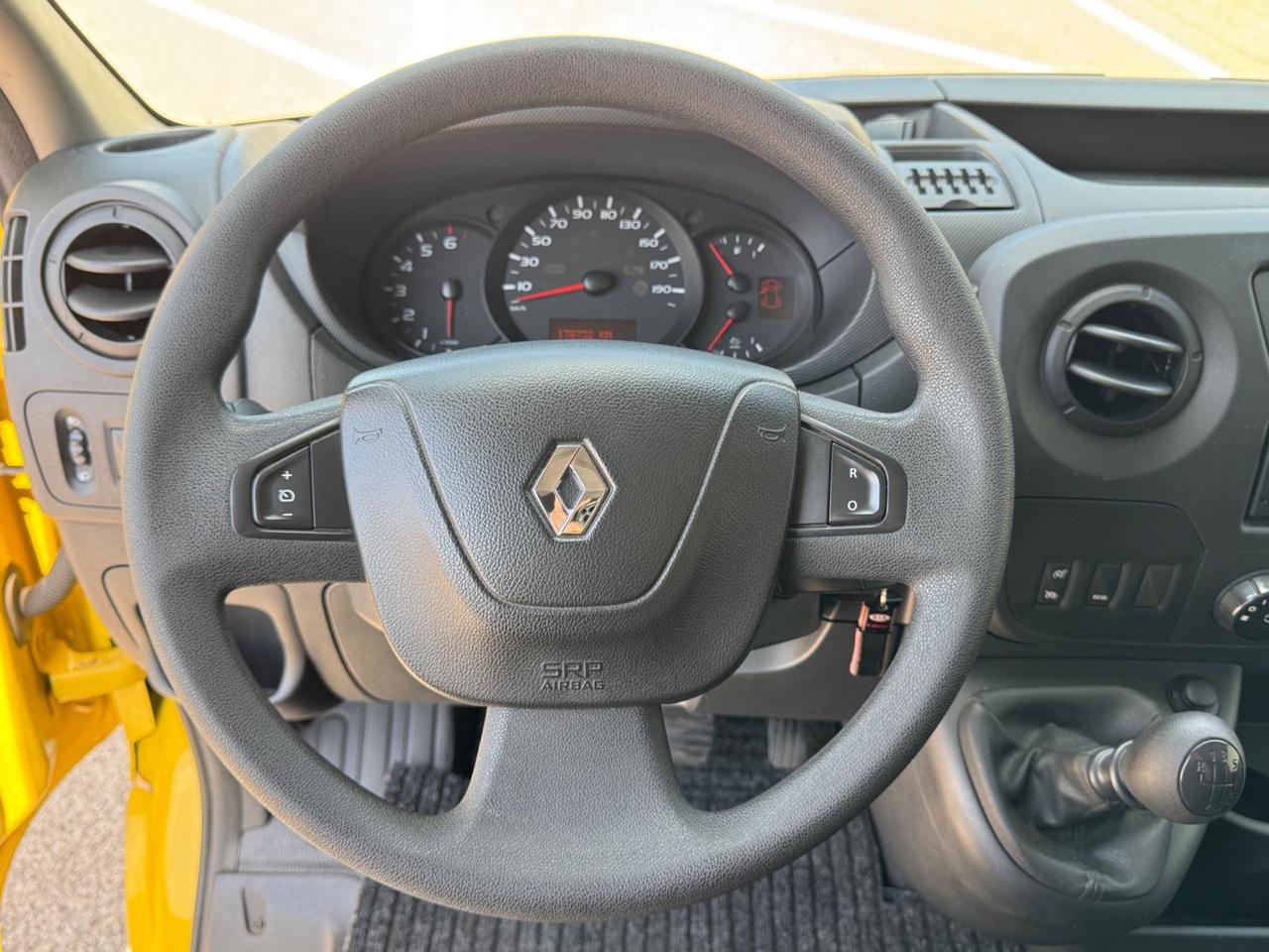 Renault Master 2.3 Dci 130cv L2H2