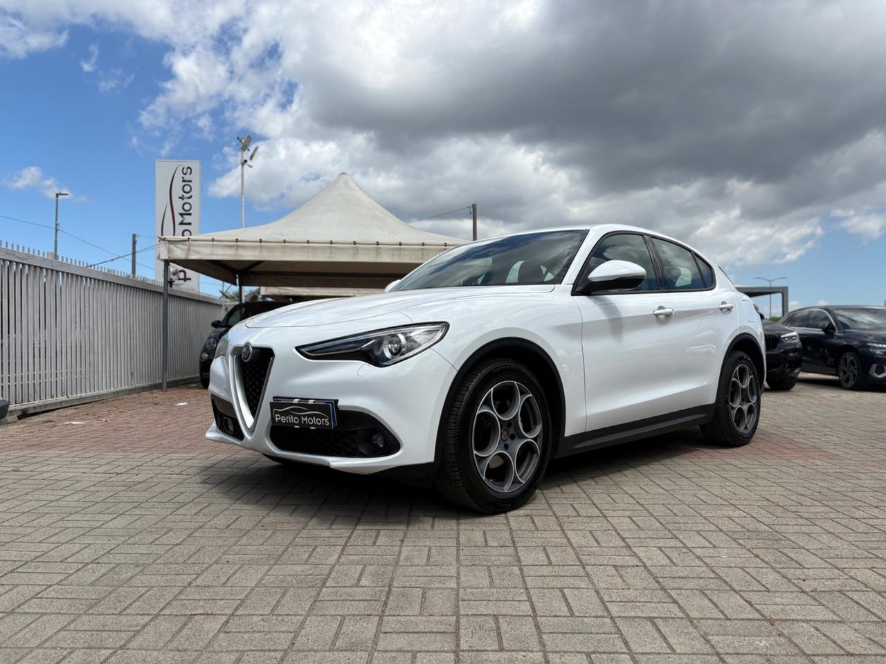 Alfa Romeo Stelvio 2.2 Turbodiesel 180 CV AT8 RWD Business