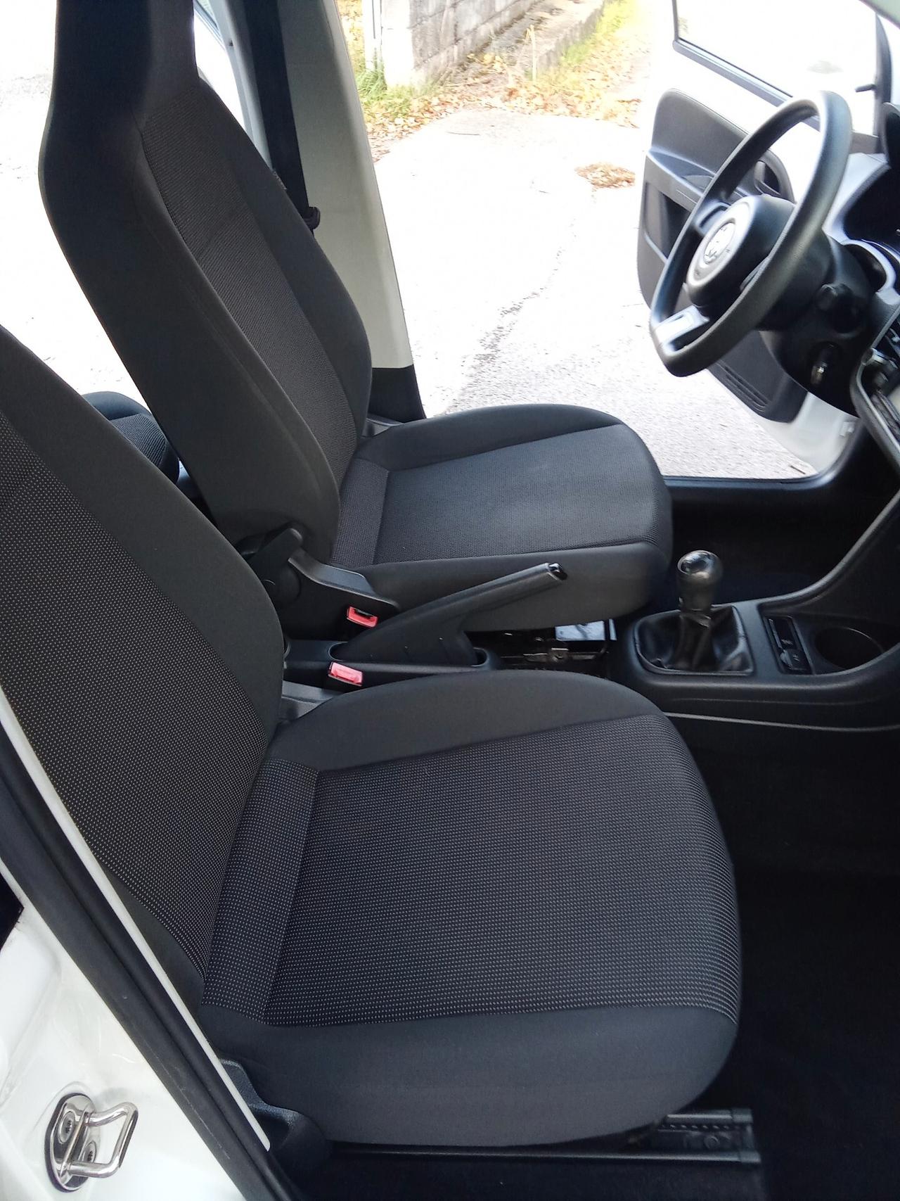 Volkswagen up! 1.0 5p. eco move 015