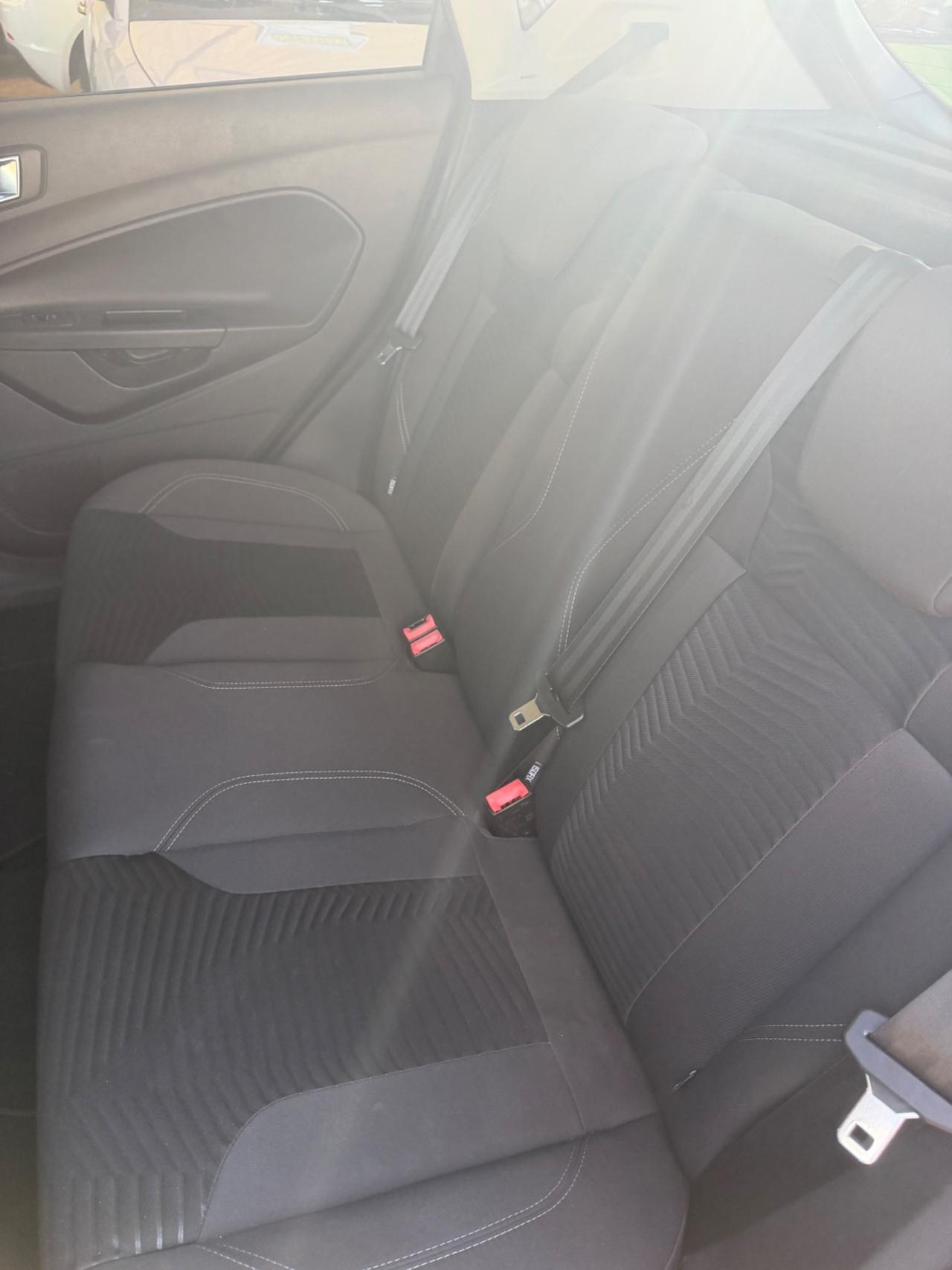 Ford FIESTA 1.4 GPL 2014 - TITANIUM