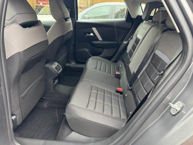 CITROEN C4 Hybrid 145 e-DCS6 Plus