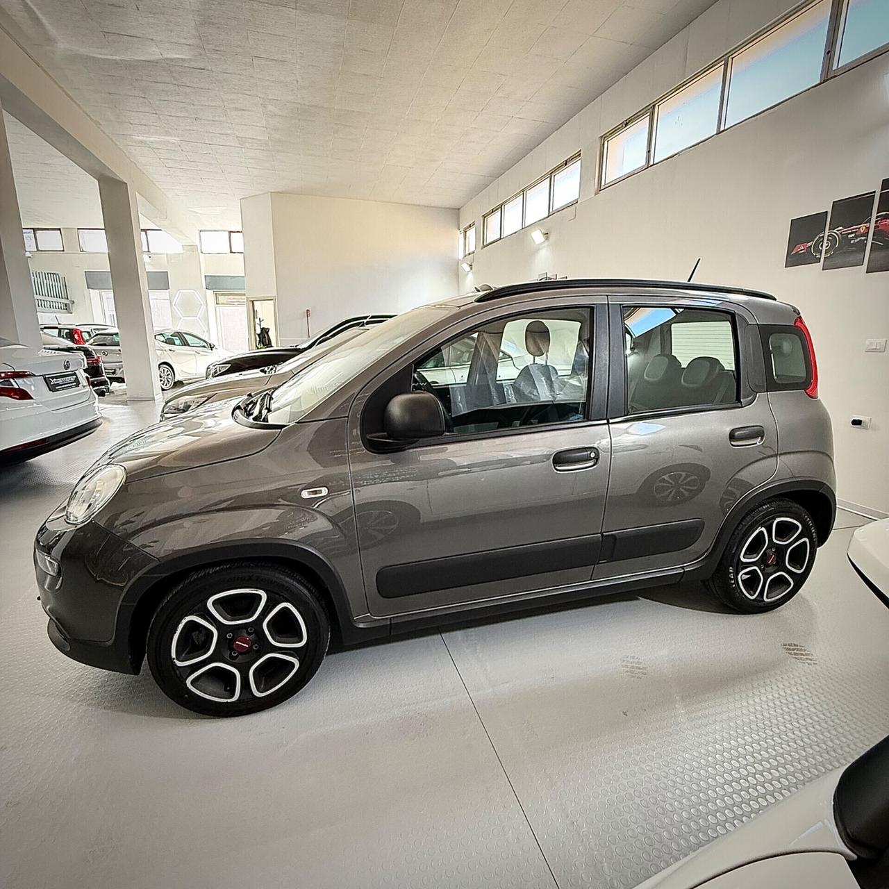 Fiat Panda 1.0 FireFly S&S Hybrid City Life Aziendale