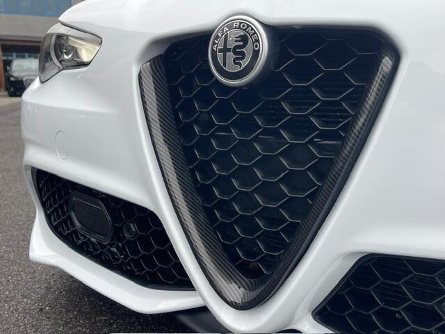 Alfa Romeo Giulia 2.0 Turbo 280 CV AT8 AWD Q4 Veloce Ti