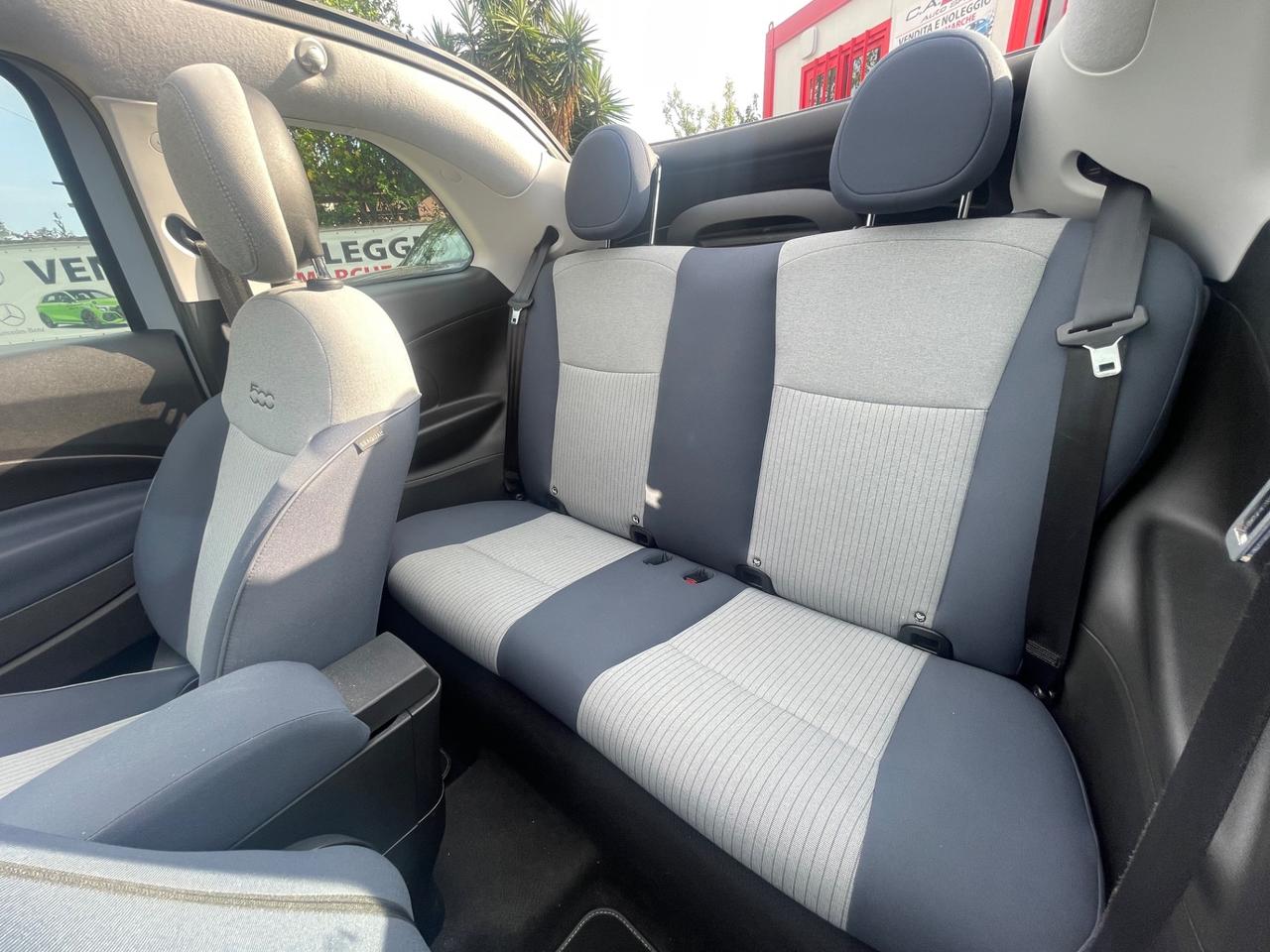 Fiat 500 Cabrio Icon+