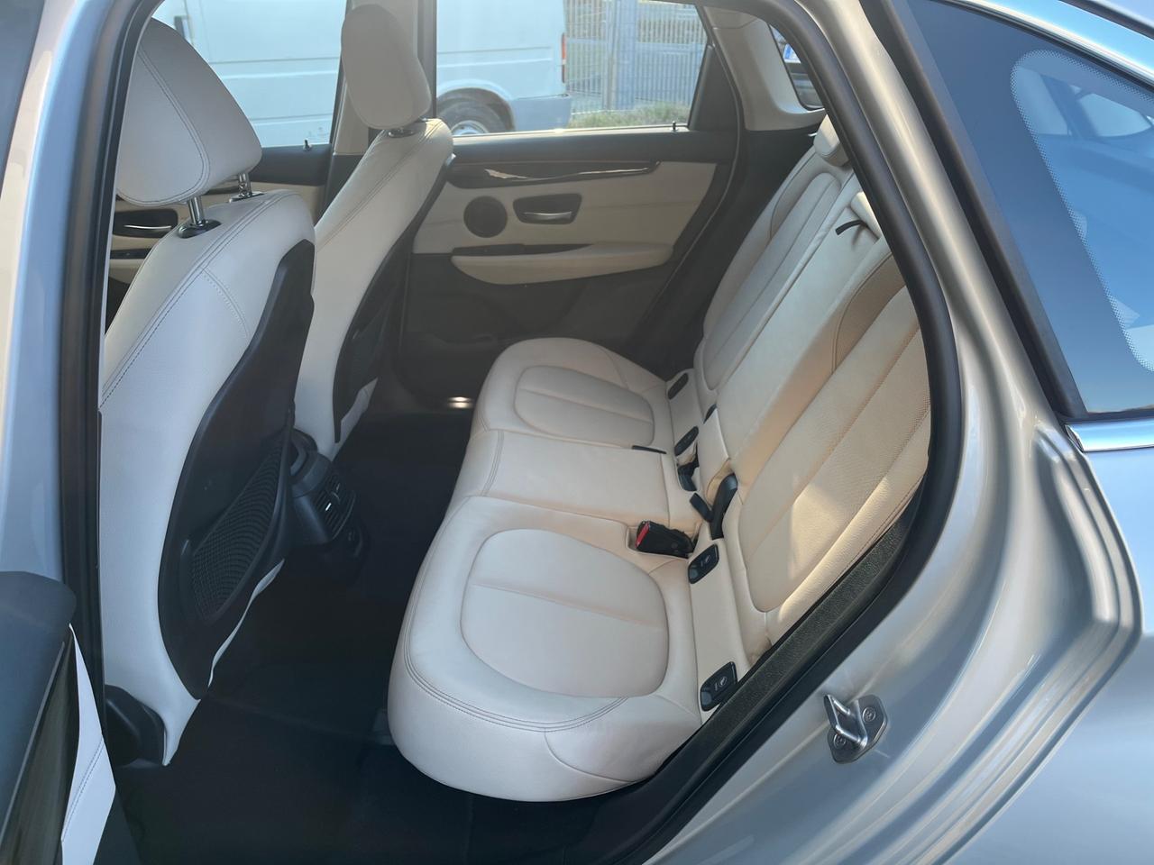 Bmw 218 218i Coupé Luxury