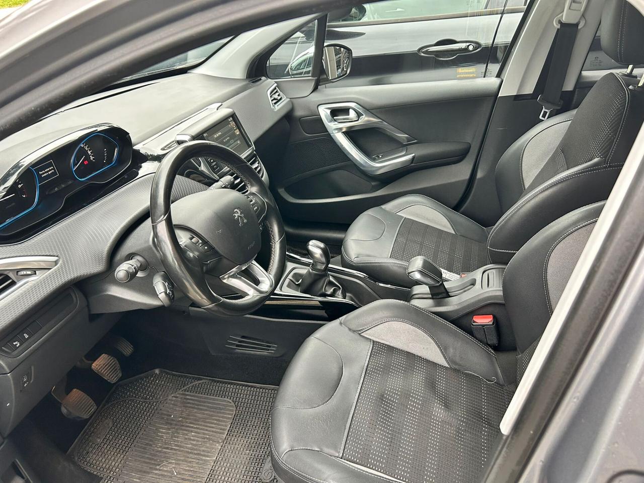 Peugeot 2008 PureTech 82 Allure