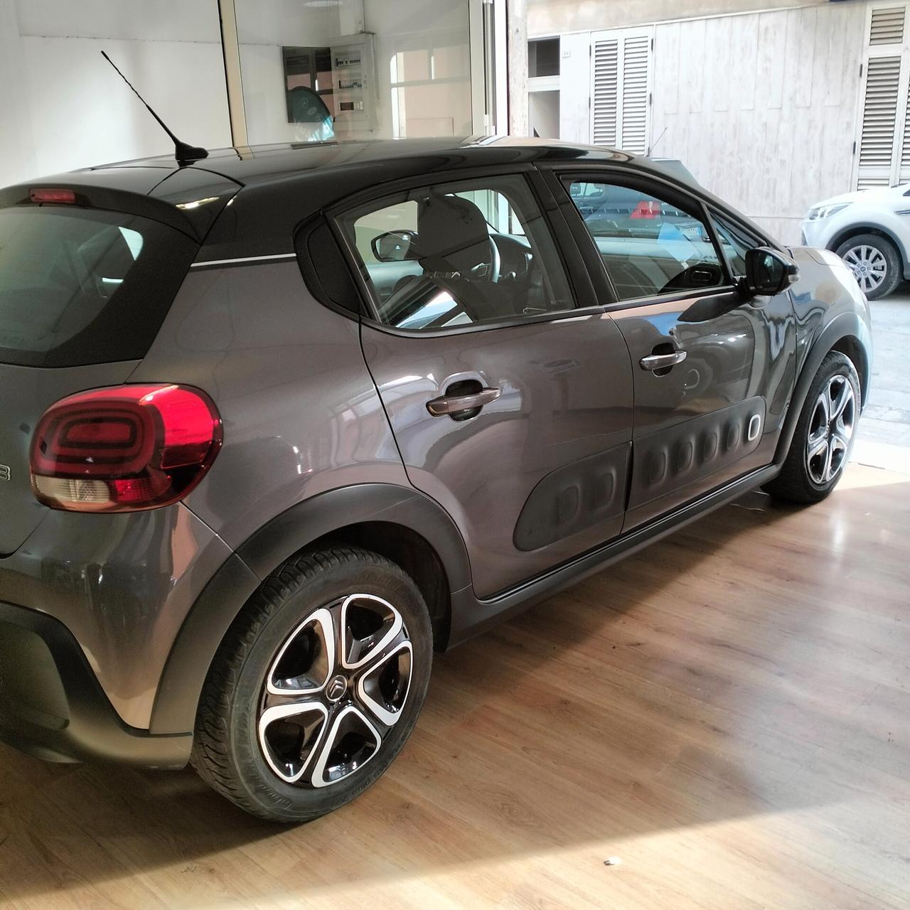 Citroen C3 PureTech 82 S&S Shine