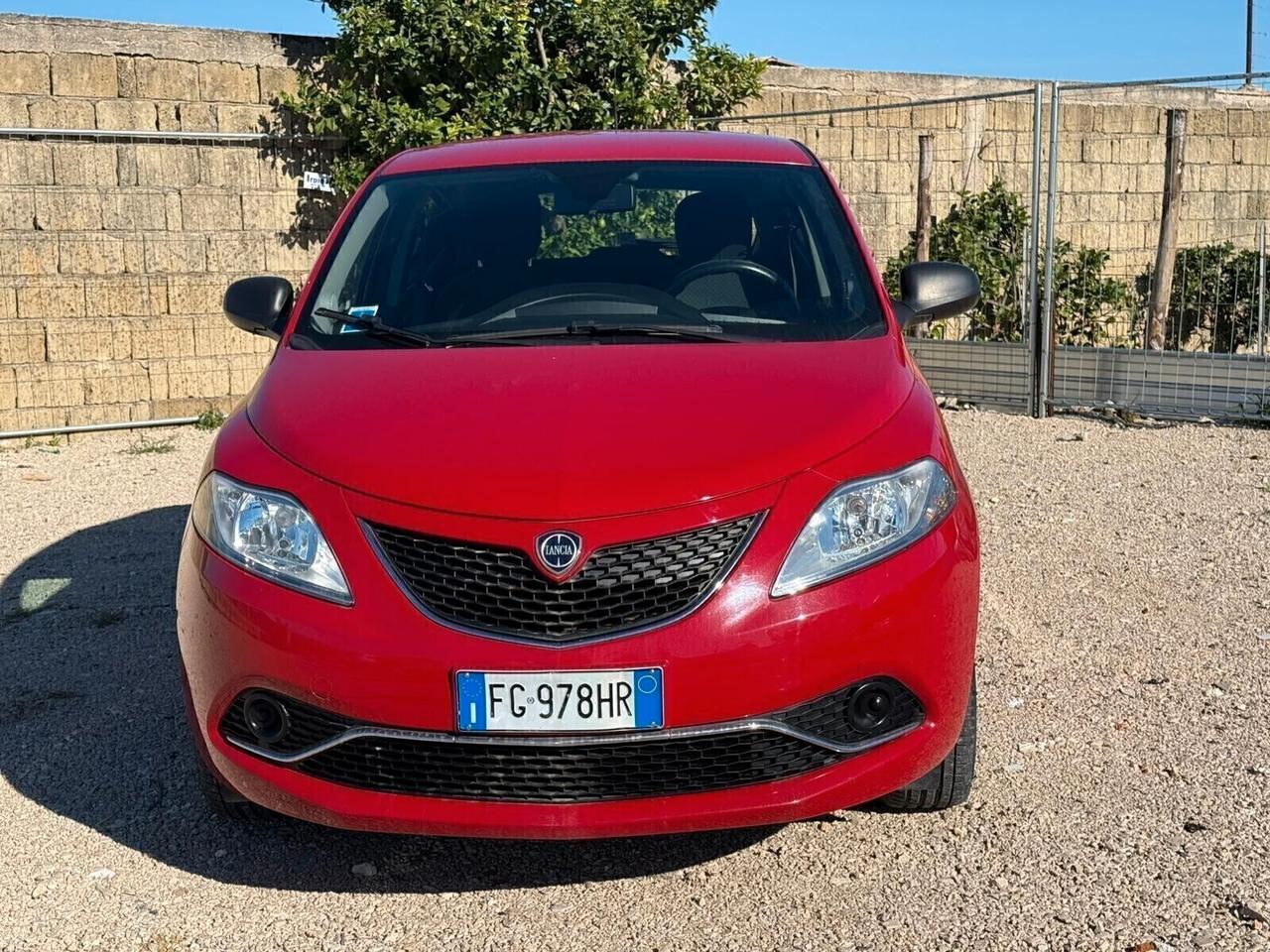 Lancia Ypsilon 1.2 69 CV 5 porte Platinum