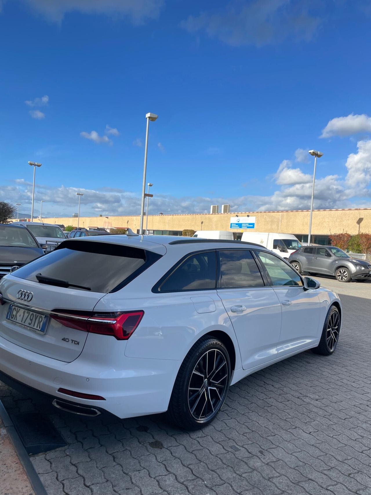 Audi A6 Avant 40 2.0 TDI S tronic Business Design