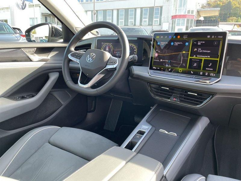 Volkswagen Passat 2.0 TDI 150 CV SCR EVO DSG Business Nuovo Modello