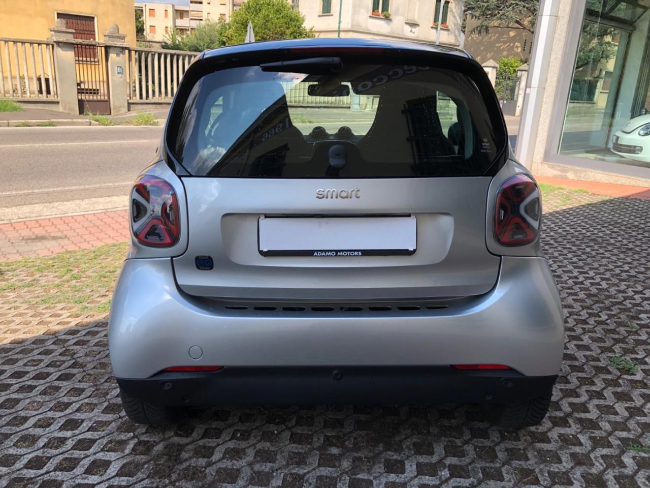 Smart ForTwo SMART FORTWO EQ PASSION FULL LED/CAMERA/NAVI/CARPLAY/PANORAMA