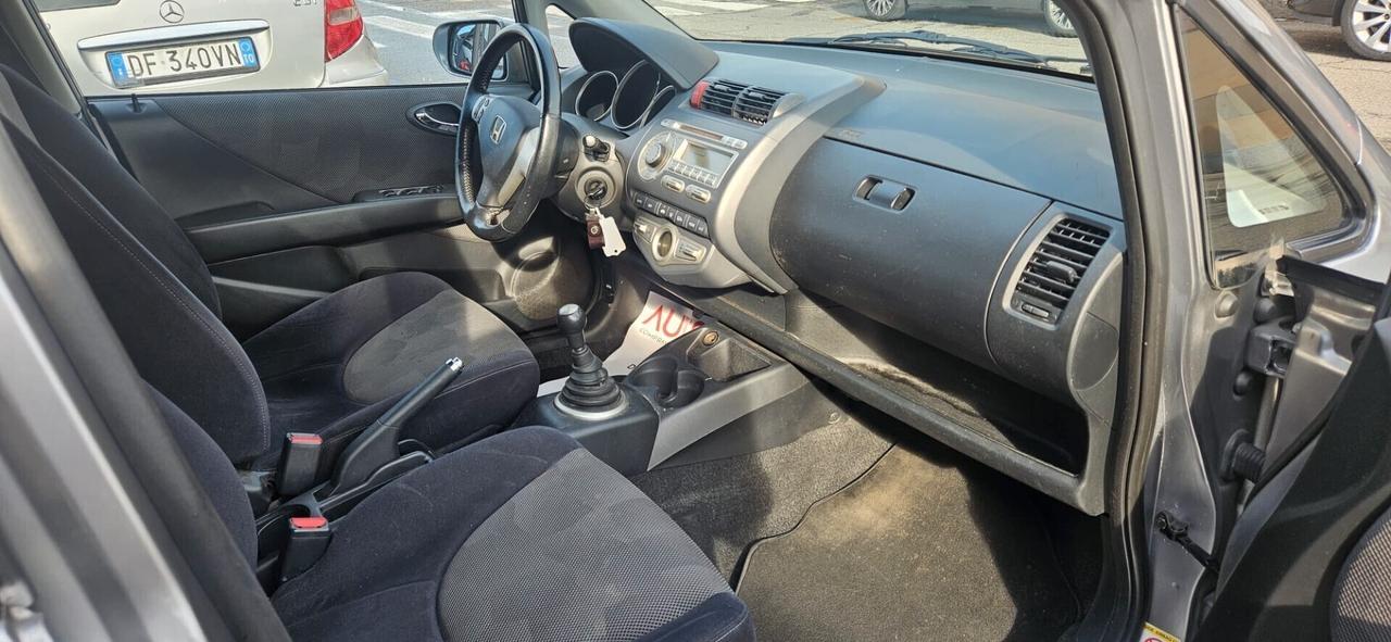 Honda Jazz 1.4 i-DSi 5p. Graph.