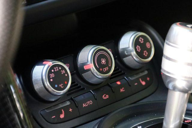 AUDI R8 Spyder 5.2 V10 FSI quattro R tronic