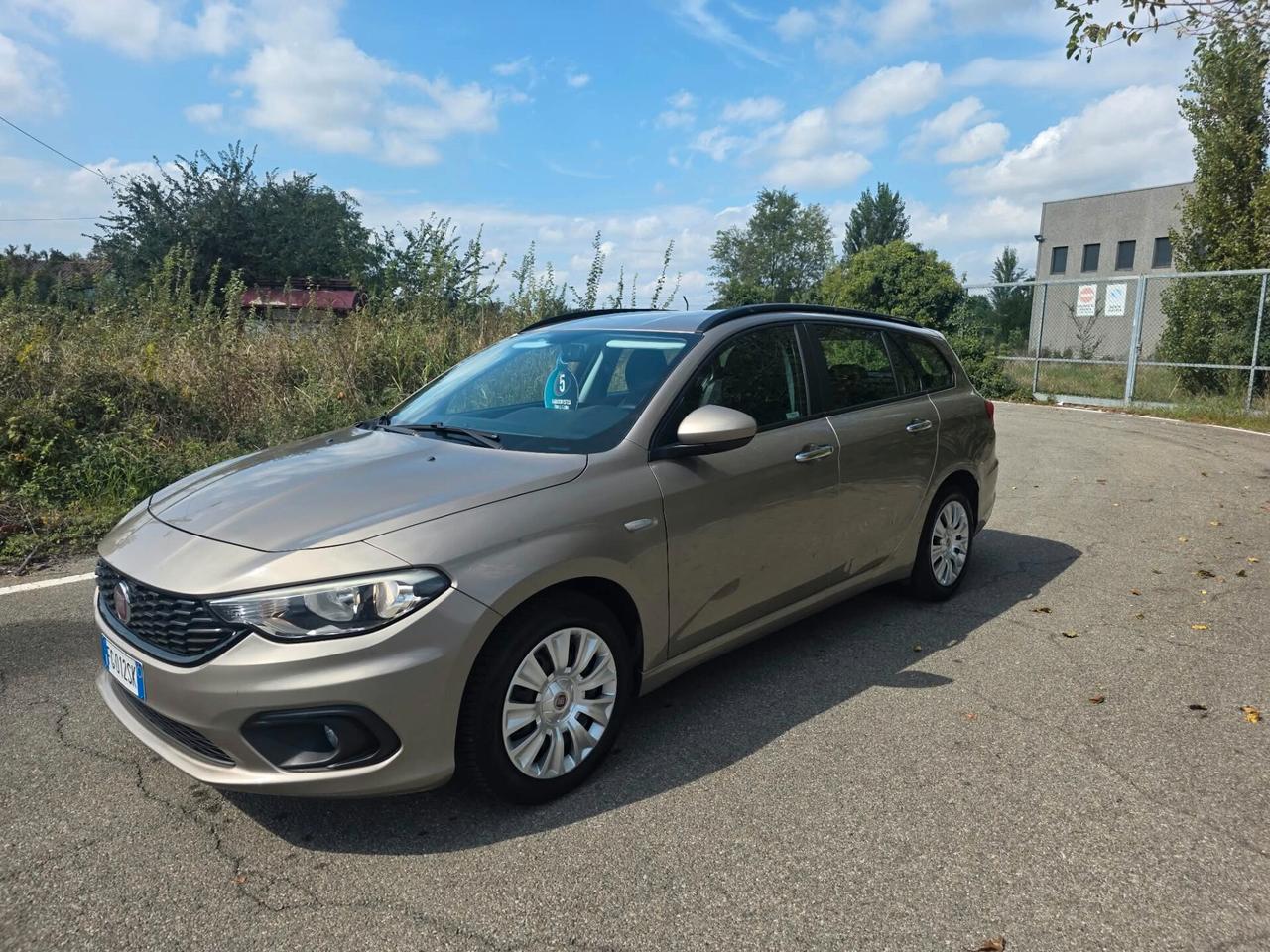 Fiat Tipo 1.6 Mjt S&S SW Lounge