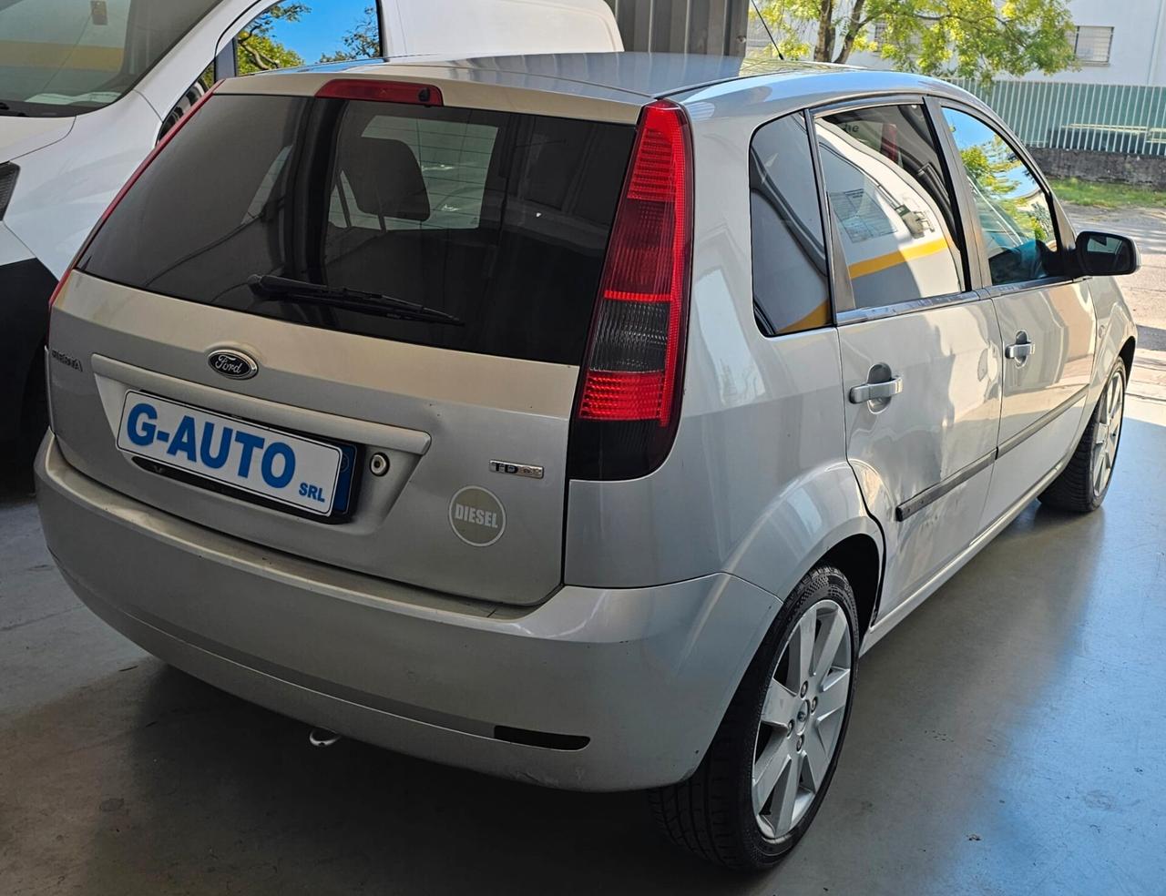 Ford Fiesta 1.4 TDCi 5p. Collection