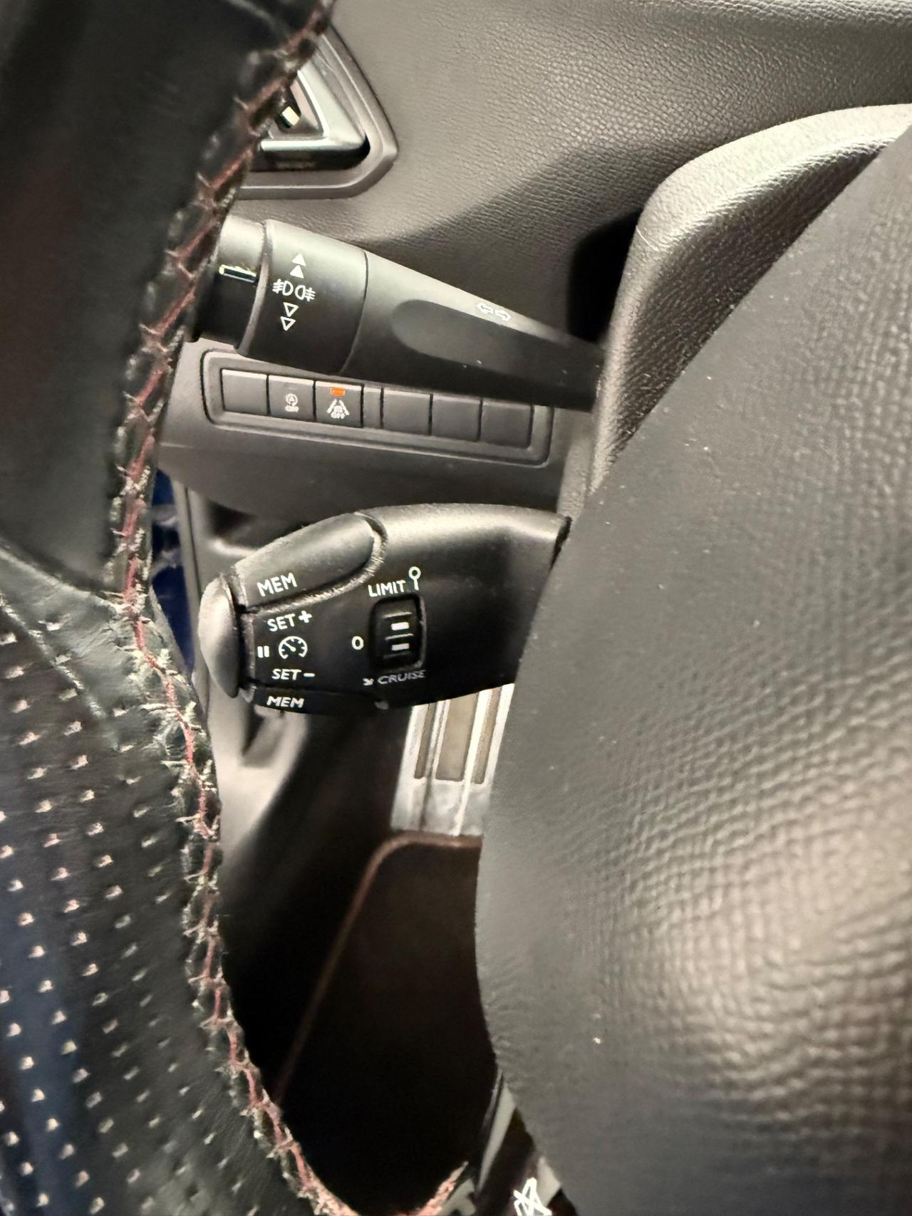 Peugeot 308 BlueHDi 120 S&S EAT6 GT Line