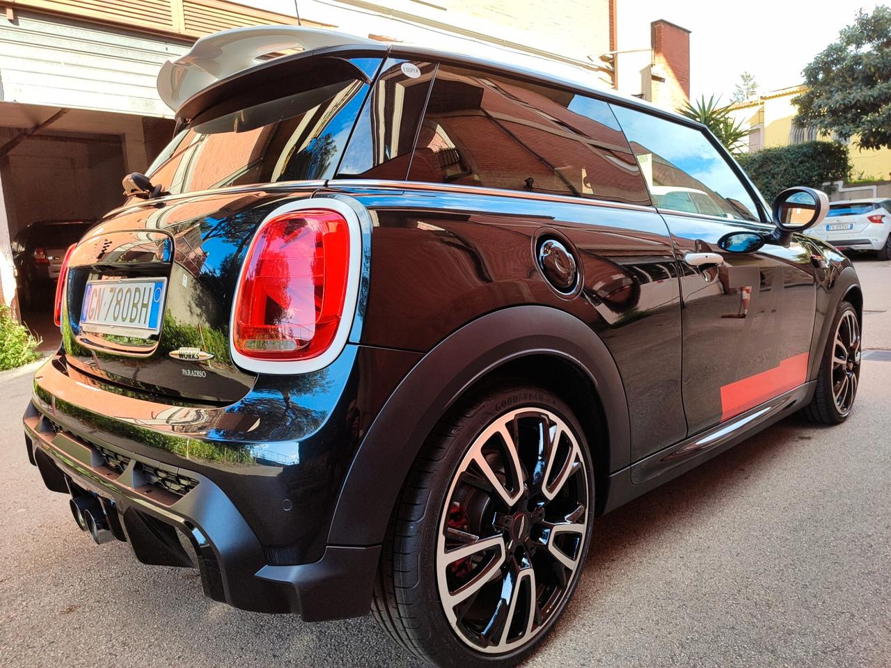 Mini John Cooper Works Coupe 60 anniversario