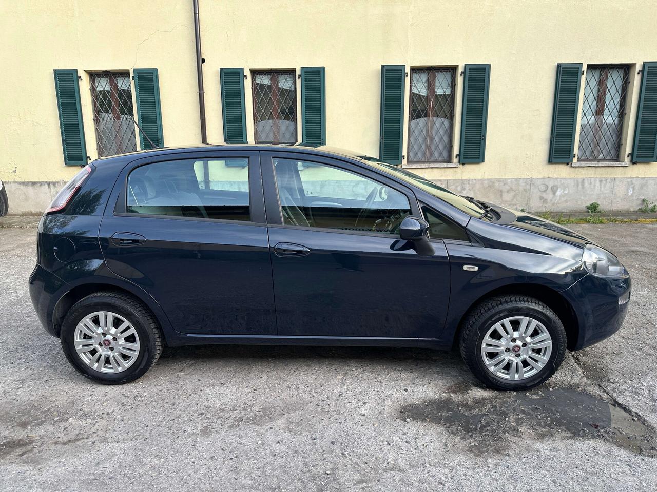 Fiat Punto Evo 1.4 5 porte Active Natural Power 57kw