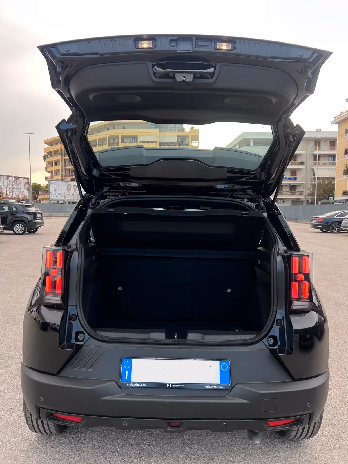 Fiat Grande Panda 1.2 Hybrid 101 CV S&S Business