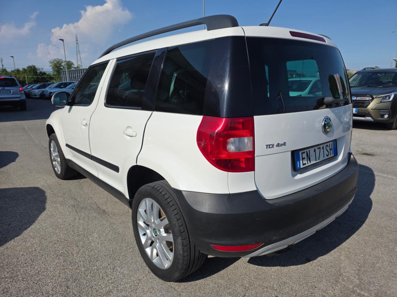 Skoda Yeti 2.0 TDI CR 140CV DSG 4x4 Elegance