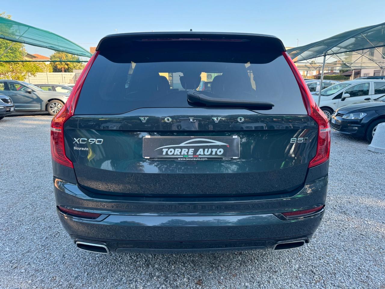 Volvo XC 90 XC90 B5 (d) AWD Geartronic 7 posti R-design