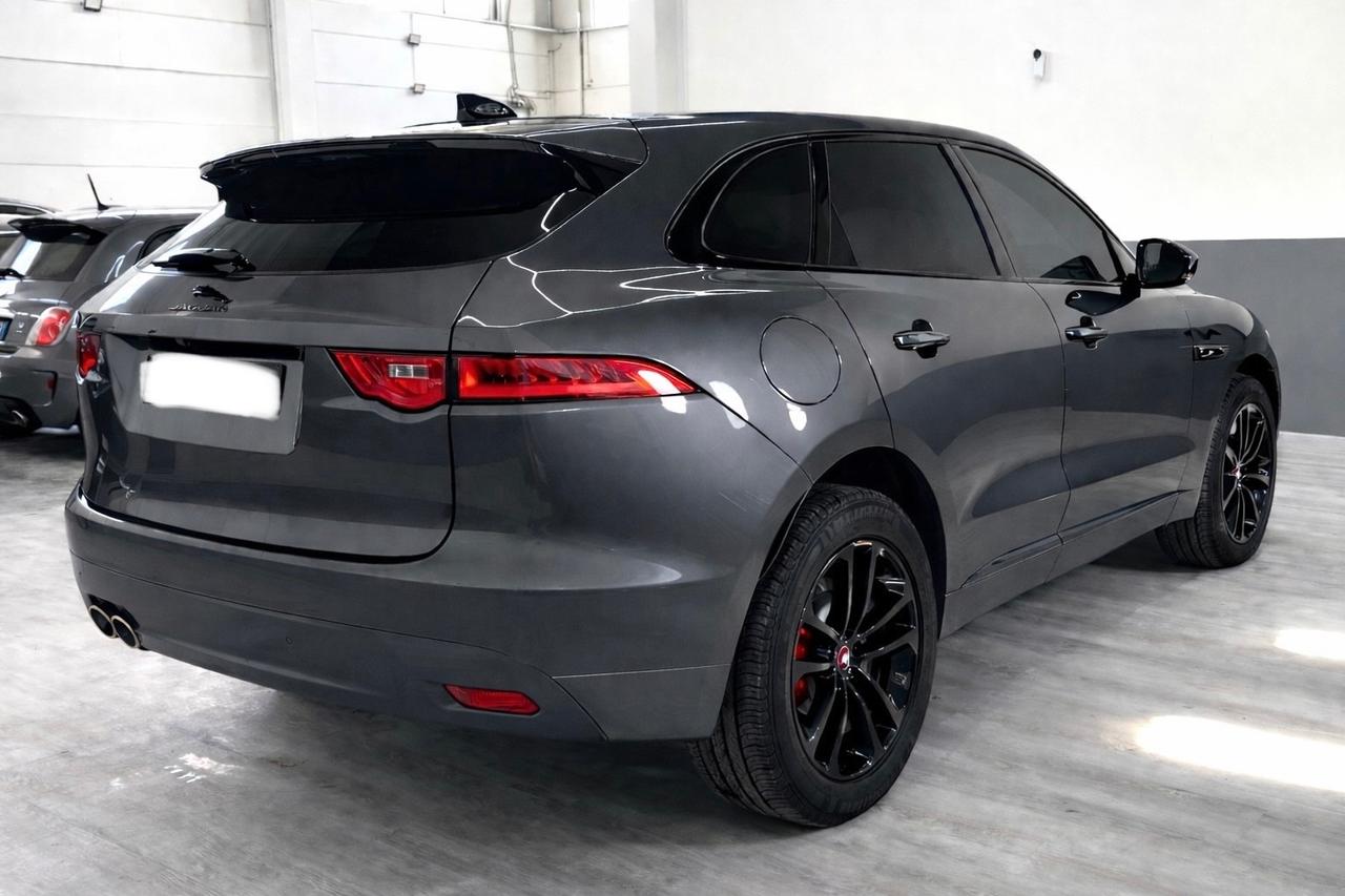 JAGUAR F-PACE 2.0 D 180 CV AWD R-Sport FULL DA VETRINA