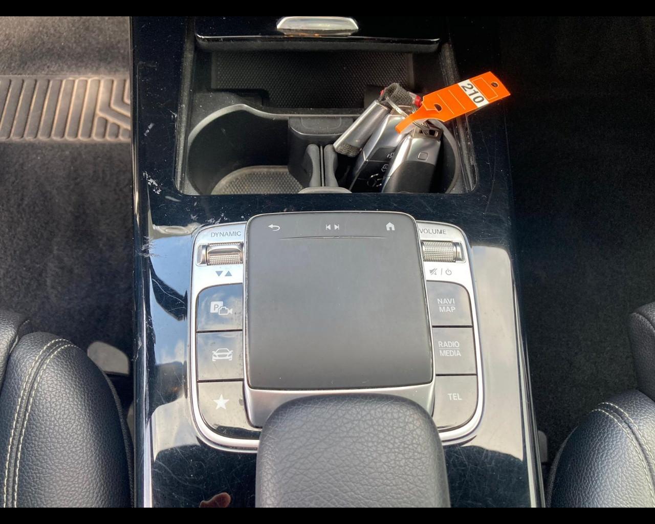 Mercedes-Benz CLA Coupe - C118 - CLA Coupe 180 d Sport auto