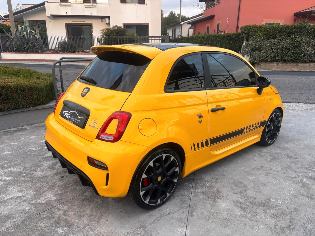 Abarth 595 1.4 Turbo T-Jet 180 CV Competizione