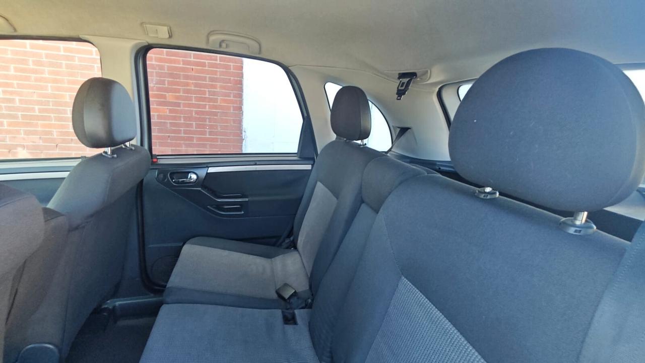 Opel Meriva 1.6 16V Cosmo
