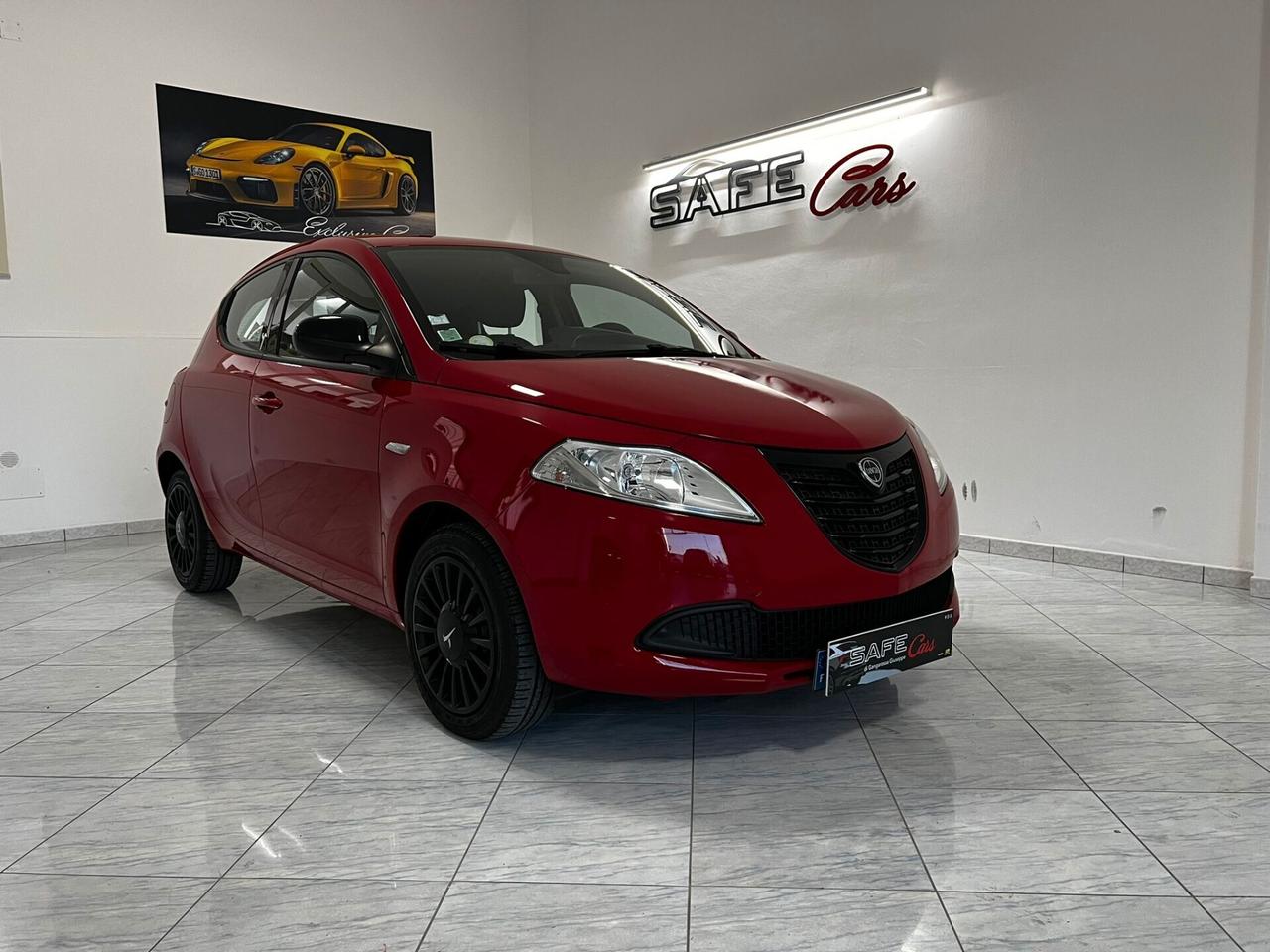 Lancia Ypsilon 1.3 MJT 16V 95 CV 5 porte Elefantino