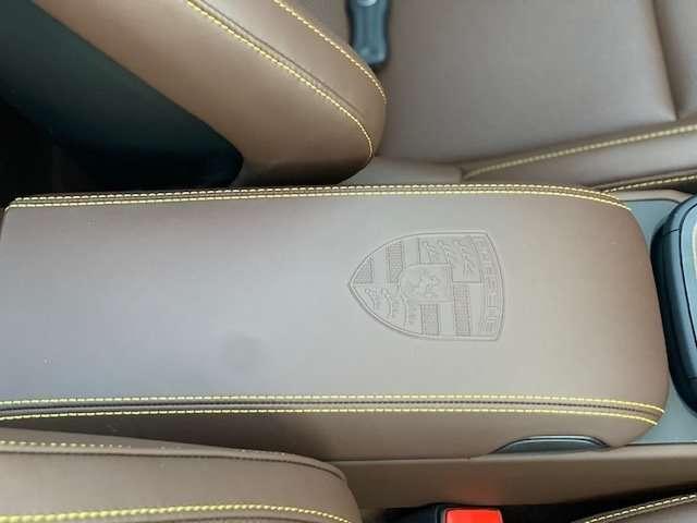 Porsche 911 992 .2 my25 Targa 4 GTS Hybrid PCCB/EXCLUSIV MANUF