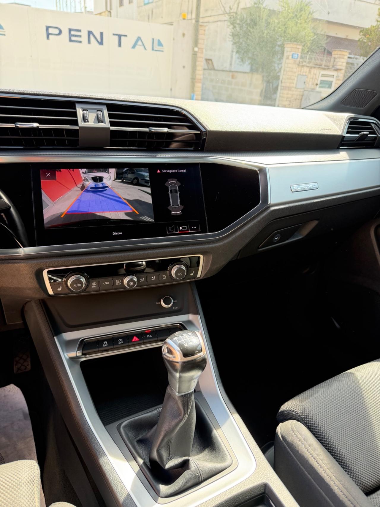 Audi Q3 35 TDI quattro Business-2019 MATRIX/NAVI