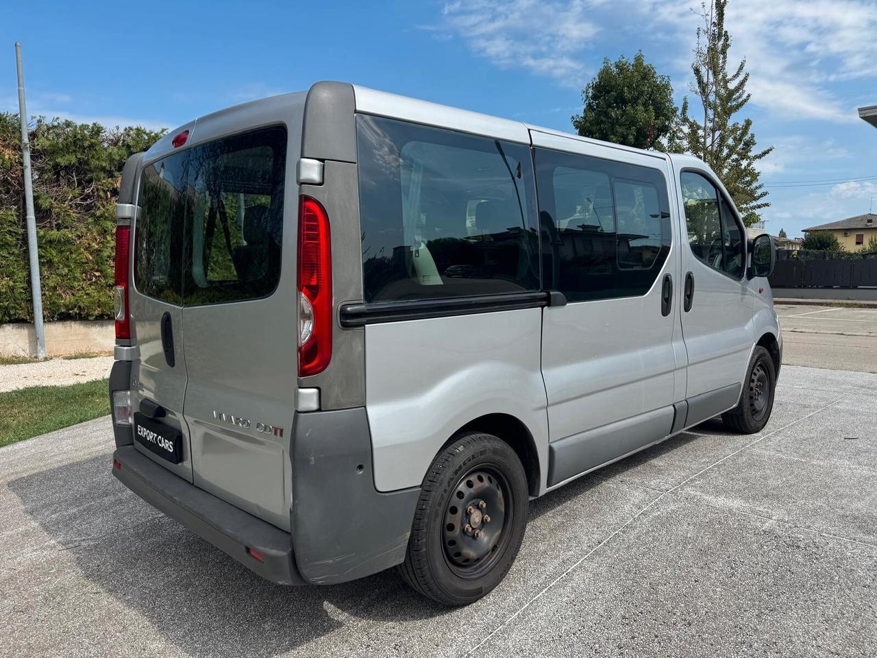 Opel Vivaro 27 2.0 CDTI 120CV PC-TN Combi 9 posti