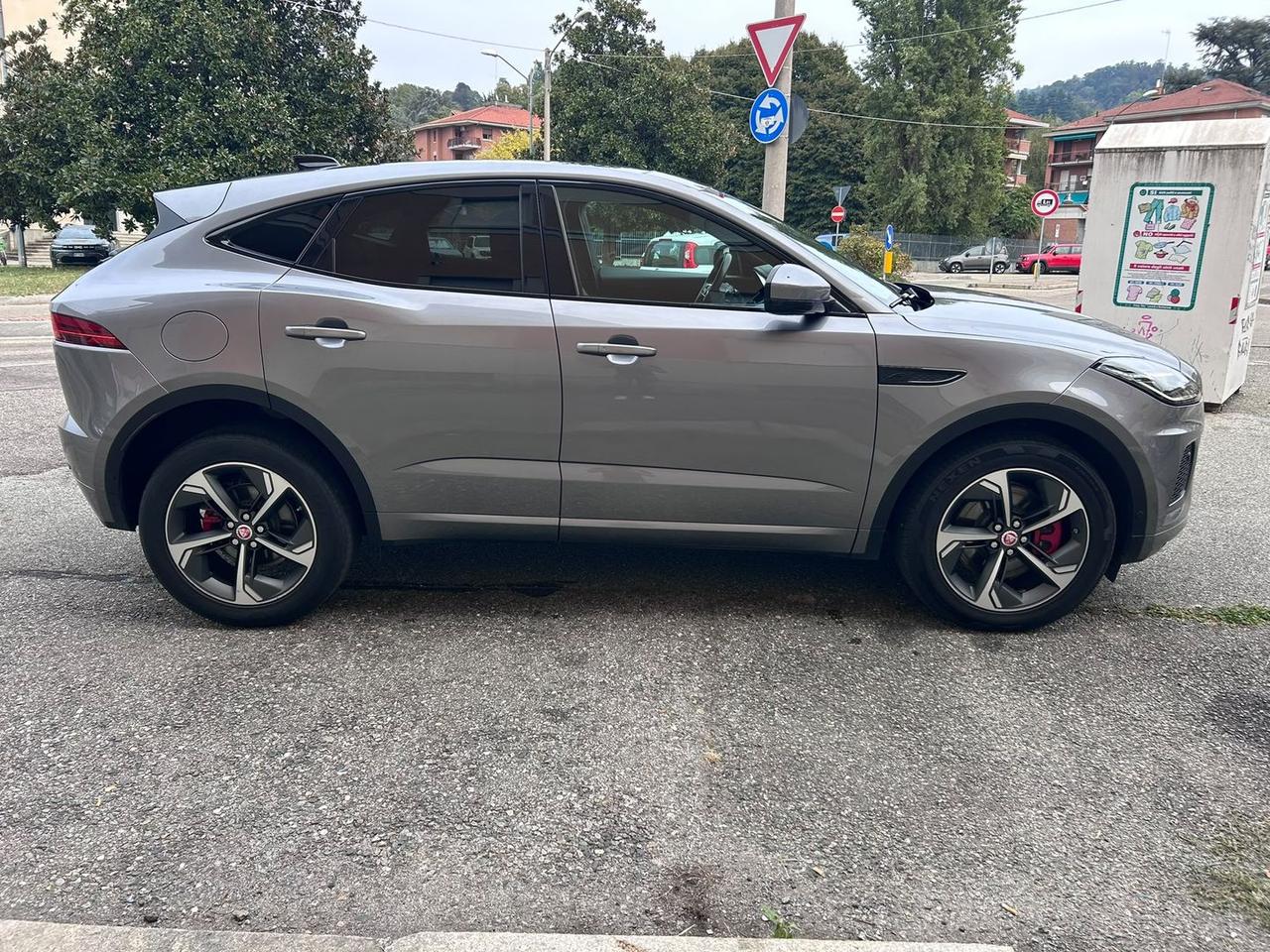 Jaguar E-Pace R-Dynamic D FULL OPTIONAL #50486