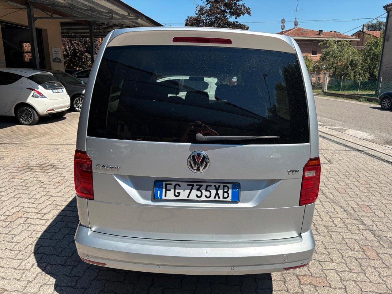 VOLKSWAGEN Caddy maxi 2.0 tdi 102cv kombi Business E6 OK NEOPATENTATO