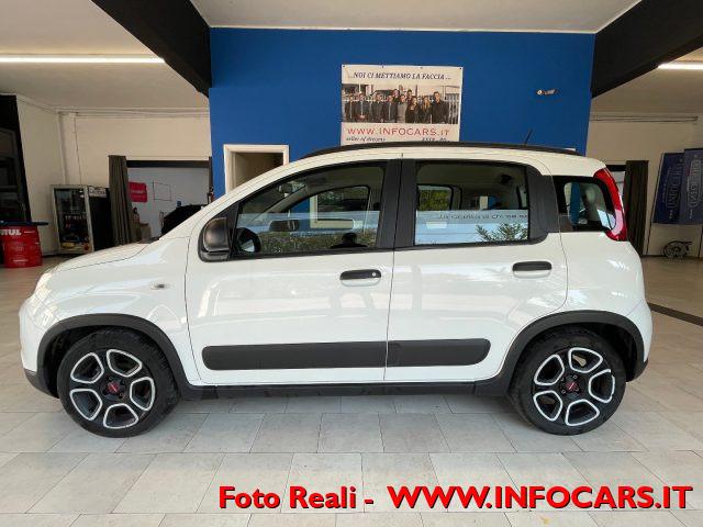 FIAT Panda 1.0 FireFly S&S Hybrid City Life PROMO !!