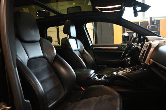 PORSCHE Cayenne 3.0 TDI V6 TIP.TET.21"PASM NAVI CHRONO SED.TURBO