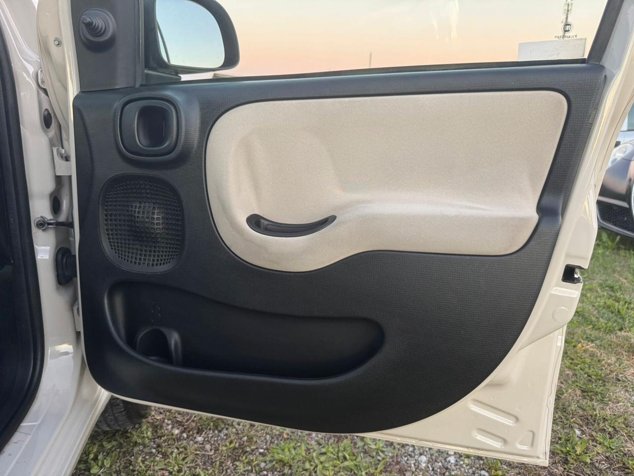 Fiat Panda 0.9 Natural Power 2016 SOLO 98.000 KM