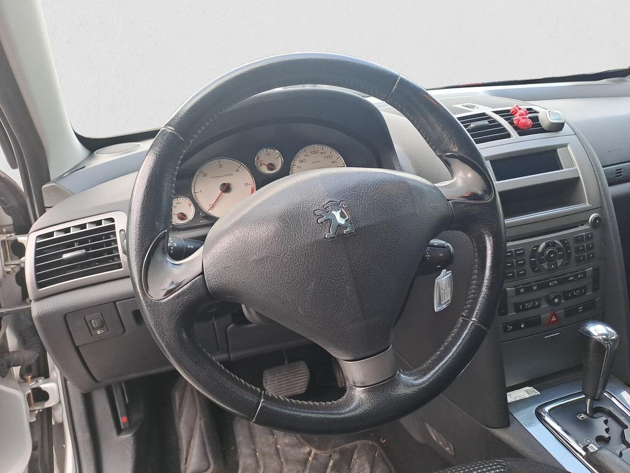 PEUGEOT 407 1ª serie - 407 2.0 HDi aut. SW Sport