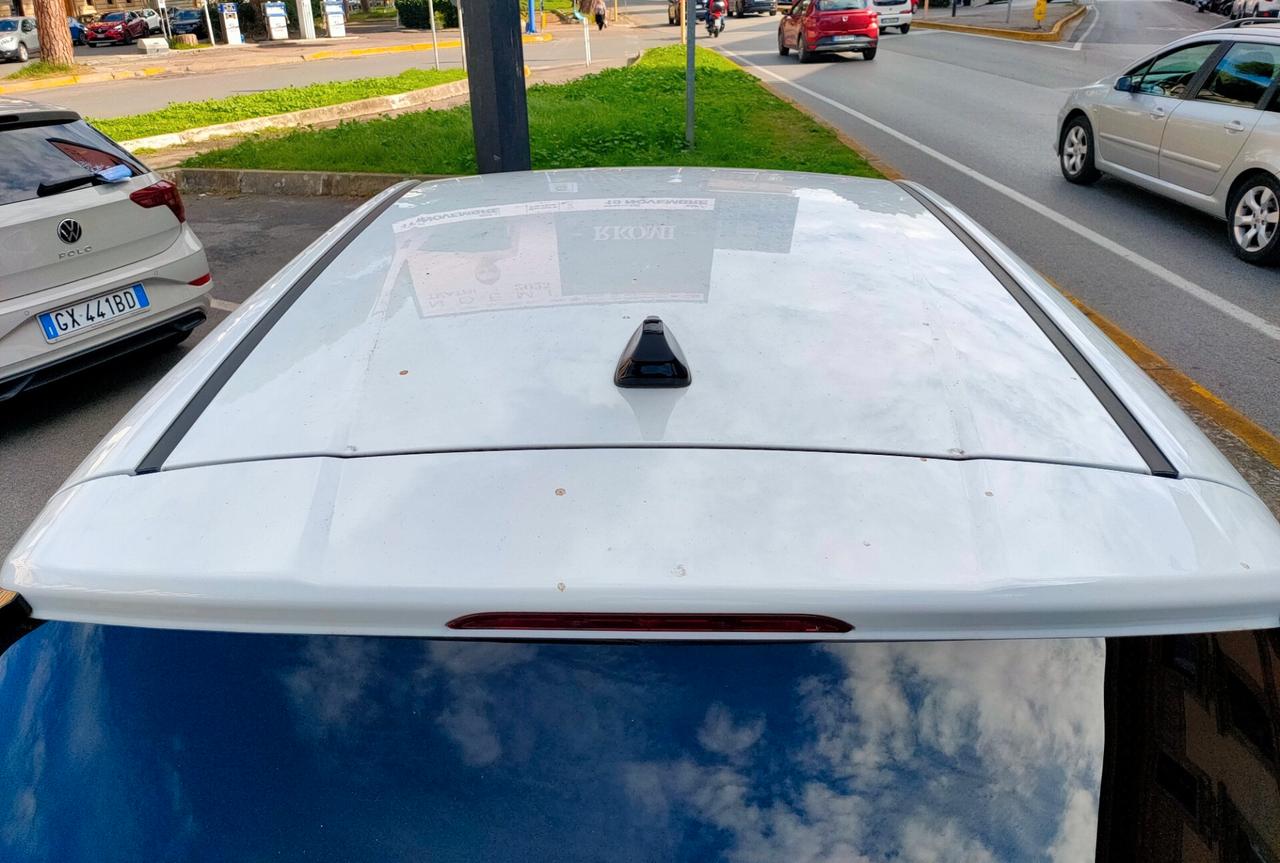 Hyundai i20 1.0 T-GDI 48V iMT Connectline