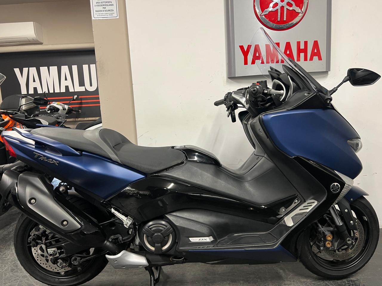 Yamaha T Max 530 DX
