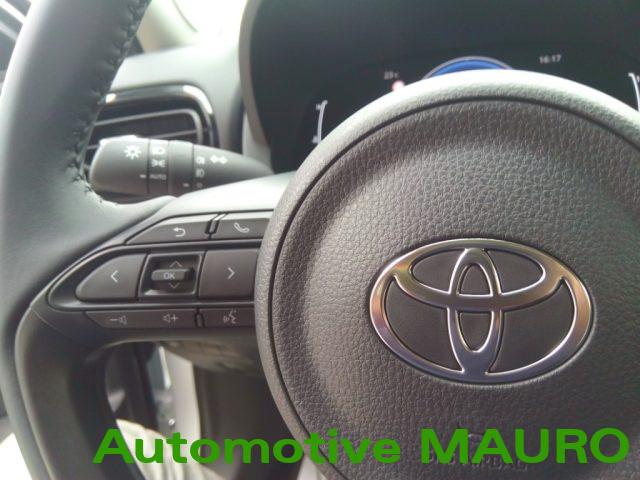 TOYOTA Yaris Cross 1.5h fwd 130cv e-cvt - NEOPATENTATI